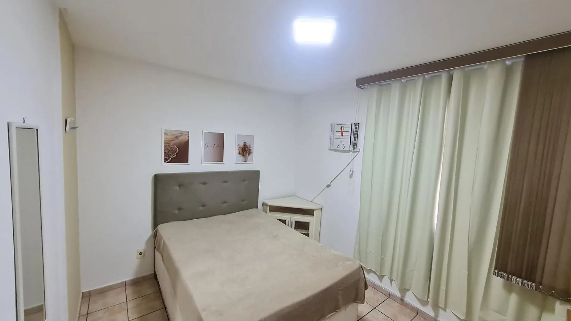Apto no CENTRÃO do Balneário Balneário Camboriú Apartamento